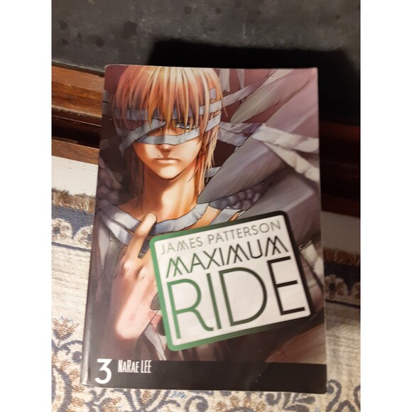 Mixed Lot of Maximum Ride Young Adult Paperback Books James Patterson - Picture 4 of 12